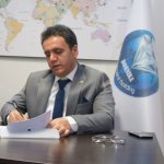 مهدی موحد دکترای حرفه‌ای دندانپزشکی