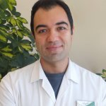 امین فرهمند دکترای حرفه‌ای داروسازی، مشاوره تخصصی دارویی جهت بیماری های ام اس و سرطان ، دارای مدرک رسمی از وزارت بهداشت جهت انجام تلفیق دارویی