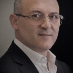دکتر طاهر سلطان زاده میاندوآب پزشک زیبایی و هایپرباریست