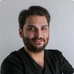 دکتر امیر بهنام مهر دکترای حرفه‌ای دندانپزشکی