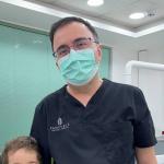 فرزاد طیاری دکتری حرفه ای دندانپزشکی