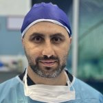 دکتر سید ایمان کاظمی رودباری جراح مغز و ستون فقرات و درمان دفورمیتی های ستون فقرات . جراحی لیزری دیسک و تزریق نخاعی. جراحی و درمان بیماری های عروقی مغزی, متخصص بیماری های ستون فقرات و مغز, پزشک عمومی