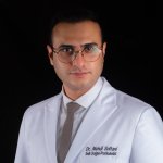 دکتر مهدی سلطانی متخصص پروتزهای دندانی، ایمپلنت و زیبایی