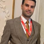 دکتر آرش کریمی متخصص شنوایی و سمعک