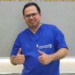 دکتر وحید چمنی ارتز و پروتز (ارتوپدی فنی)- صافی پا- دکتر وحید چمنی، دکتری تخصصی ارتوز پروتز، با بیش از 14 سال تجربه ی کلینیکی در استان همدان آماده ی ارائه خدمات درمانی ارتوز و پروتز در حوزه های صافی کف پا، درد زانو، آرتروز مچ پا و زانو، خار