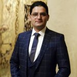 عامر کریم پور جراح و متخصص ارتوپدی، استخوان، مفاصل و ستون فقرات