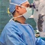 رضا صائبی راد متخصص جراحی مغز و اعصاب ، دیسک و ستون فقرات