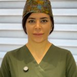نازنین صدرائی متخصص تصویربرداری (رادیولوژی) دارای بورد تخصصی در این حوزه است و به عنوان یکی از متخصصین مجرب در زمینه تصویربرداری پزشکی شناخته می‌شود. ایشان در ارائه خدمات تخصصی در زمینه‌های مختلف رادیولوژی، به ویژه در انجام انواع سونوگرافی