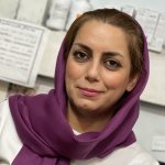 کیانا نیکومنش کارشناسی داروسازی