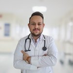 امیرحسین محمدزاده دکترای حرفه‌ای پزشکی