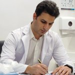 دکتر منصور ناطقی متخصص جراحی عمومی