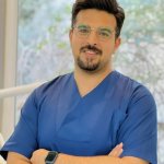 دکتر علی آزادیخواه متخصص جراحی لثه (پریودانتیکس), دکترای حرفه ای دندانپزشکی