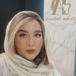 دکتر آذین دریکوندی