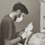 دکتر ساسان سپهری دکترای حرفه‌ای دندانپزشکی