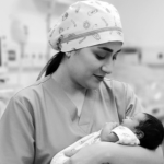 نادیا احمدزاده کارشناسی مامایی