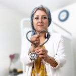 کارشناس فرزانه راجی کارشناسی مامایی