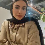 زینب بدیعی خوزانی کارشناسی گفتاردرمانی ، سابقه كار در بيمارستان هاي ابوذر،فاطمه زهرا و گلستان/تخصص در درمان اختلالات رشد گفتار و زبان (تاخير گفتار و زبان،اختلال توليد و تلفظ،لكنت و ساير اختلالات گفتاري كودكان)/اختلالات بلع،آفازي و مشكلات شناخت
