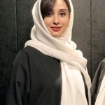دنیا منصوری نژاد دکترای حرفه‌ای دندانپزشکی