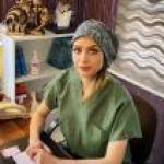 حدیث گیلانی متخصص زنان و زایمان و نازایی، فلوشیپ لاپارسکوپی و هیستروسکوپی