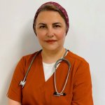 ازیتا فرساد تخصص زنان و زایمان وزیبایی زنان, جراح ومتخصص زنان