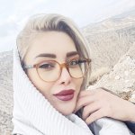 فائزه خادمیان متخصص و جراح زنان زایمان و ناباروری دارای بورد تخصصی