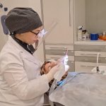دکتر فاطمه قربانی متخصص دندانپزشکی جراحی لثه و ایمپلنت