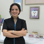 کوثر کیان فر دکترای حرفه‌ای دندانپزشکی