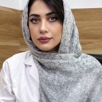 سارا سرداری دکترای تخصصی اپتومتری- تشخیص و اصلاح عیوب انکساری- تجویز عینک و لنز- غربالگری بیماری های چشمی