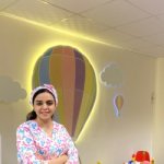 دکتر نگار بزاز دکترای حرفه‌ای دندانپزشکی کودکان ، اطفال، نوجوانان