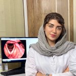 مهرسا مهاجری گفتار درمانگر ، بلع و صوت، صوت درمانگر، گلو درد، ریفلاکس معده، خشونت صدا، مرکز گرفتگی صدا، استروبوسکوپی حنجره، خشکی گلو، متخصص آواسازی در خوانندگان، آواز، مداحی، سوزش گلو، لارنگوسکوپی، صدا درمانی، درمان ندول حنجره، پولیپ حنجر