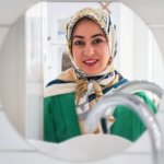 دکتر آزاده سلیمانیان دکترای حرفه‌ای دندانپزشکی